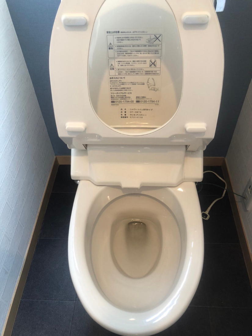 便器のリフォーム後の画像